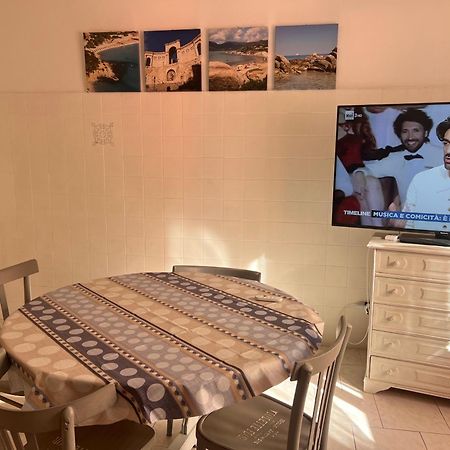 Casa Rosa Di Maria Gabriella San Vito A 30 Km Da Villasimius Luaran gambar