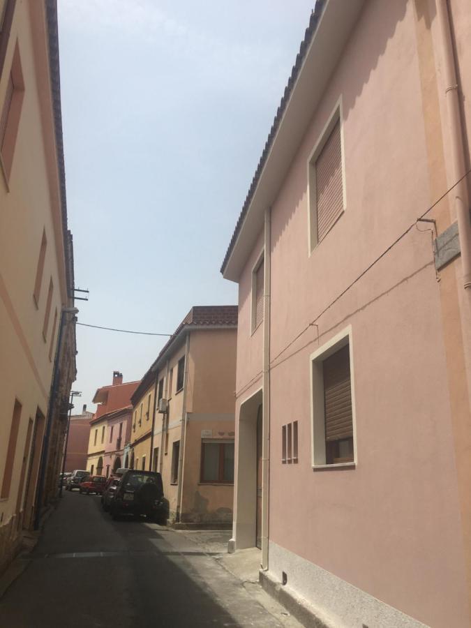 Casa Rosa Di Maria Gabriella San Vito A 30 Km Da Villasimius Luaran gambar